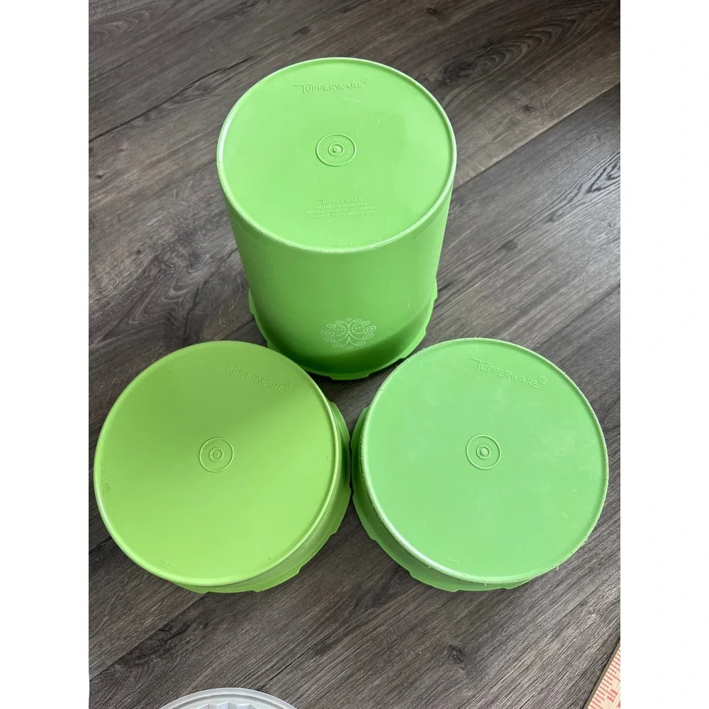 Vintage 70's Tupperware Servalier Canister Set Lime Green Sunburst Lids 3pc